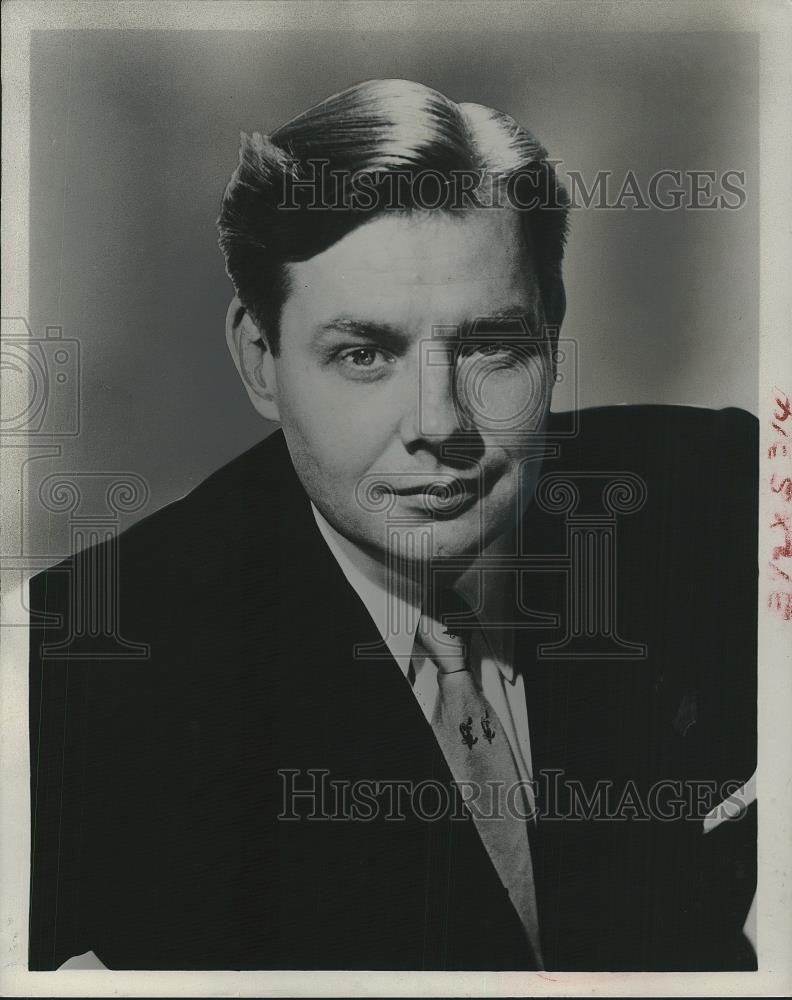 1957 Press Photo Robert Shaw - cvp26472 - Historic Images