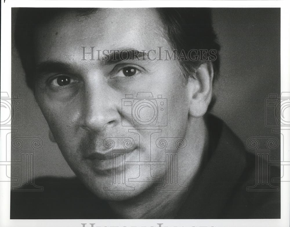 1985 Press Photo Actor Frank Langella, Star of "The Tempest" -  srp10828