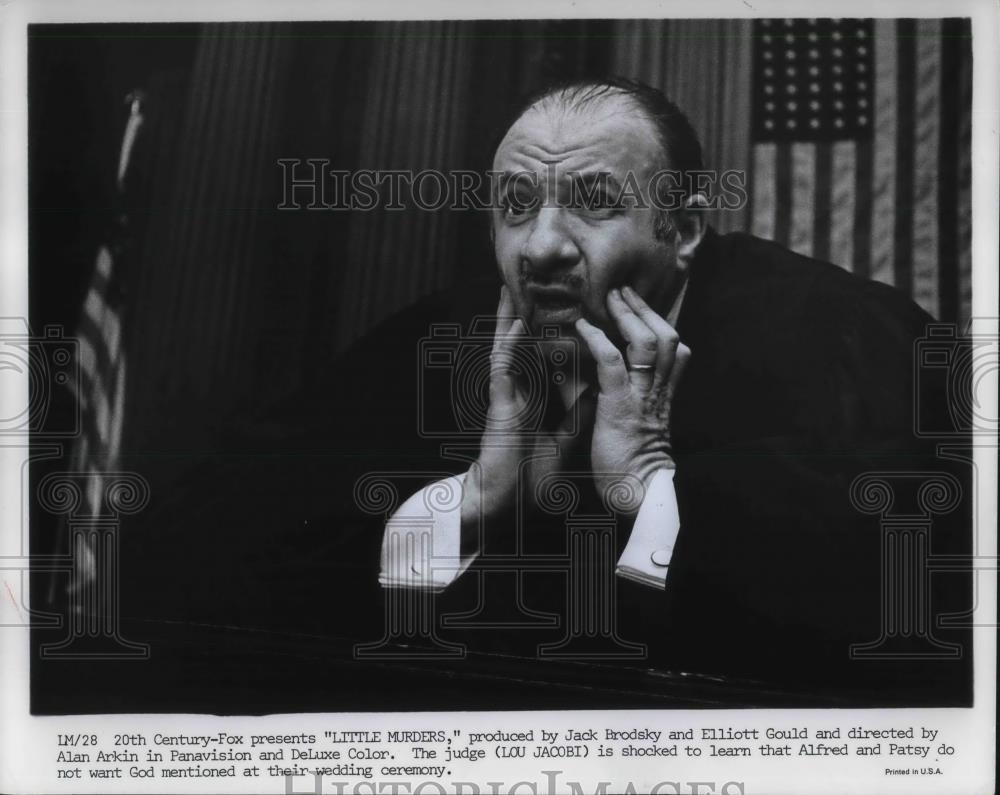 1971 Press Photo Lou Jacobi as the Judge in Little Murders - cvp20757 - Historic Images