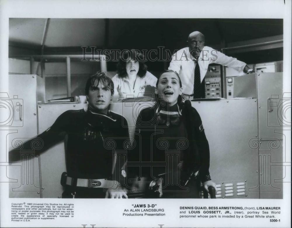 1983 Press Photo Dennis Quaid Louis Gossett, Jr. Bess Armstrong in Jaws 3-D - Historic Images