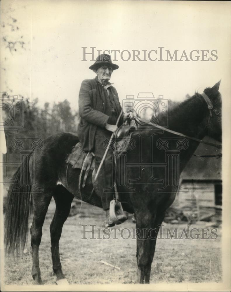 1927 Press Photo Francis Hughes age102 from Tenn - Historic Images
