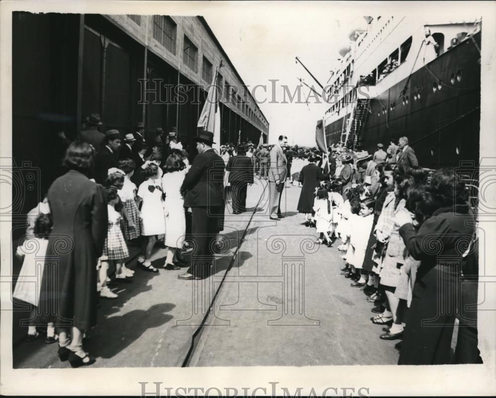 1938 Press Photo of Delegations arriving for the Pan-American Conference. - Historic Images