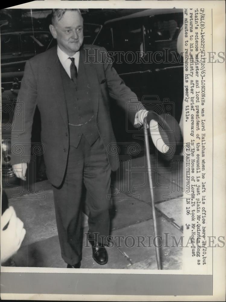 1963 Press Photo Quintin Hogg Lord Hailsham Science Minister Retires in London - Historic Images