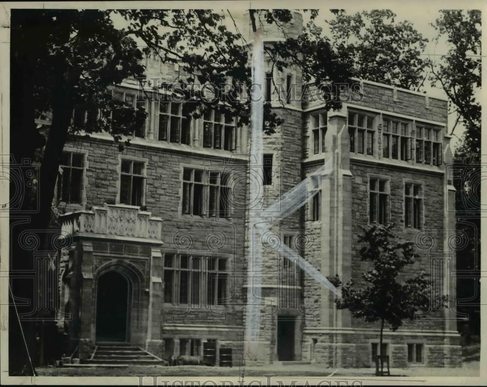 1926 Press Photo The Samuel Mather Science Hall of the Kenyon College - Historic Images