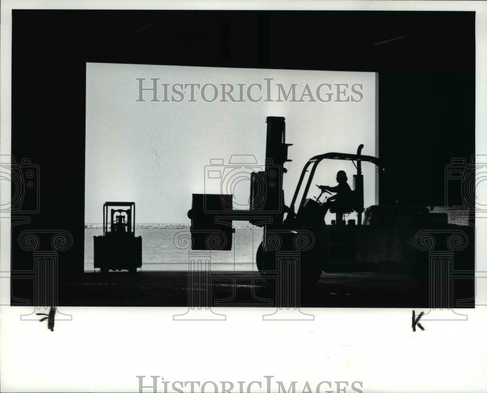 1985 Press Photo The Longshoremen labor union - cva69118 - Historic Images