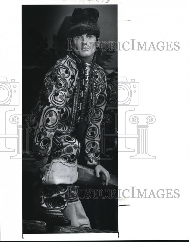 1991 Press Photo Romania exhibition at Kent State University - cva70573 - Historic Images