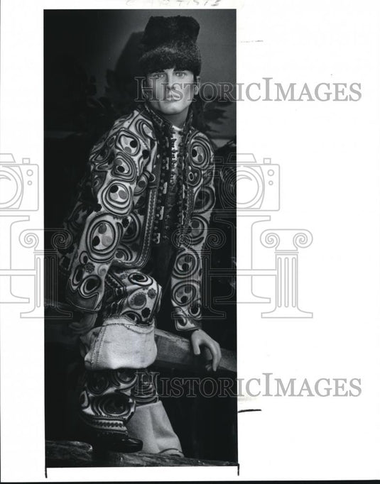 1991 Press Photo Romania exhibition at Kent State University - cva70573 - Historic Images