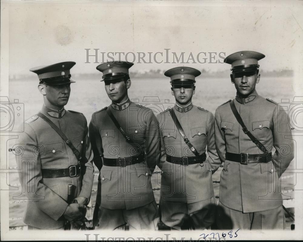 1934 Press Photo Chilean Army in NY horse show, E Yanez, P Izzerrieta - Historic Images