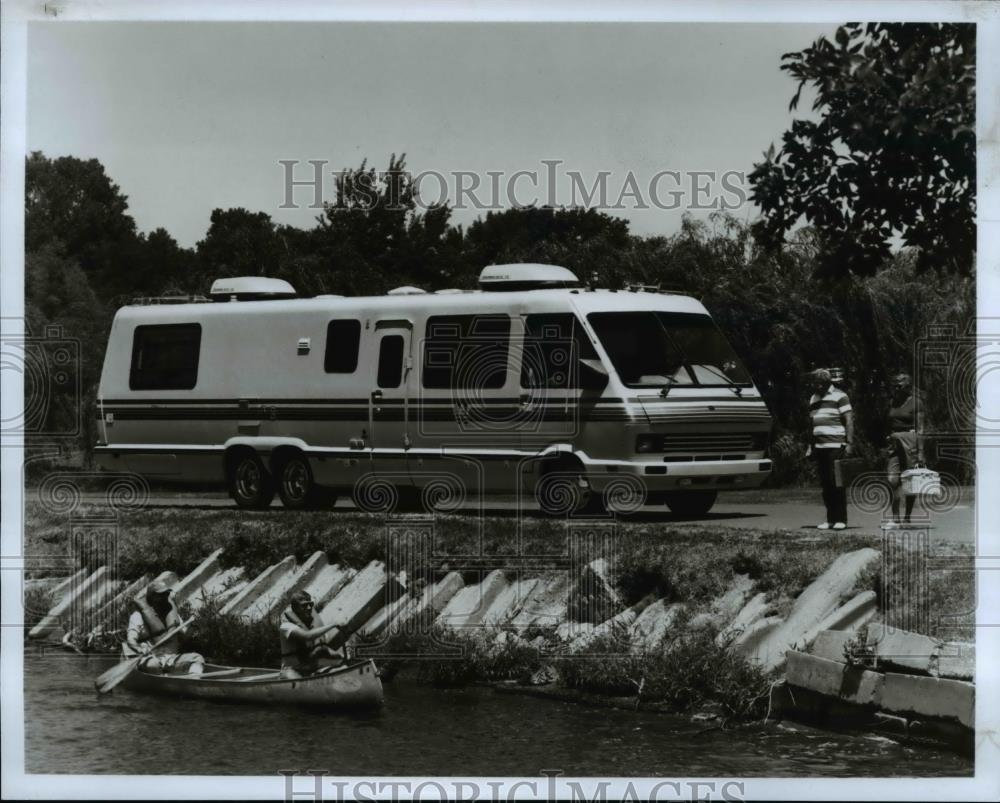 1989 Press Photo The Elandan motor homes from Winnebago Industries, Inc. - Historic Images