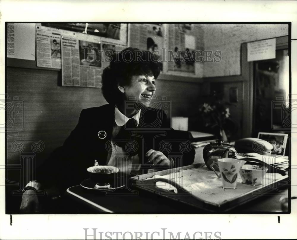 1985 Press Photo Sheilagh Roth, Nanny School Founder and director - Historic Images