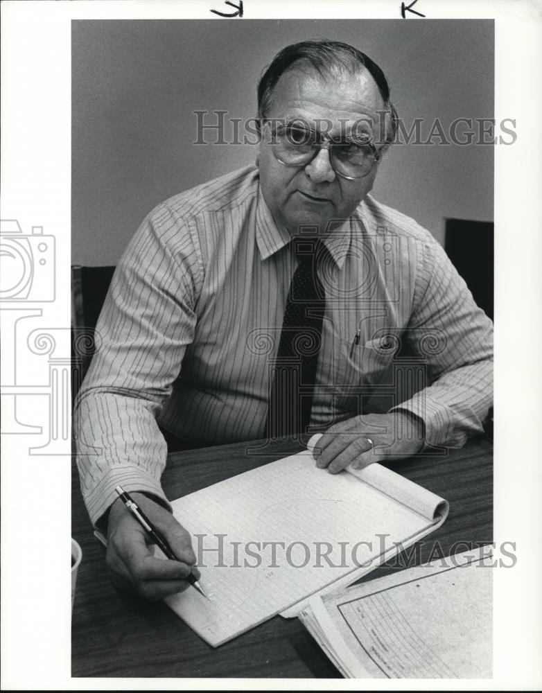 1985 Press Photo William C. Pugh of the national Transportation Board - Historic Images
