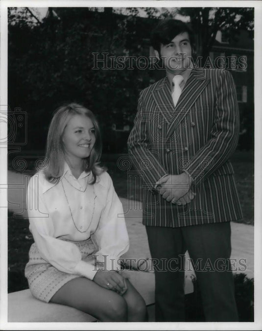 1971 Press Photo James Hesseman and Carolyn Hollinger at Miami University - Historic Images