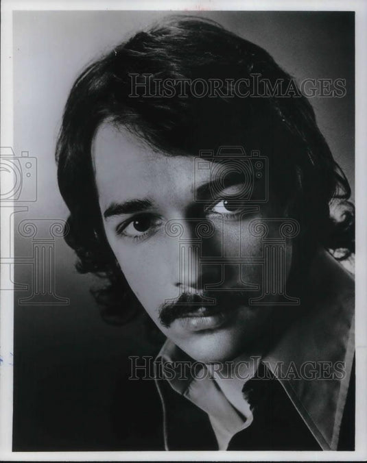 1972 Press Photo Bob Frissell Author Conspiracy Theorist - cvp20636 - Historic Images