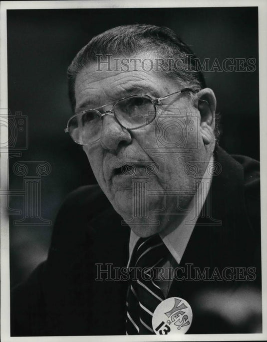 1978 Press Photo Howard Jarvis Reducing Property Tax In California - cvp25628 - Historic Images