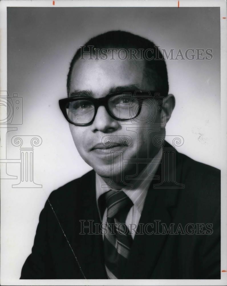 1976 Press Photo Myron E Jackson President United Cerebral Palsy Association - Historic Images