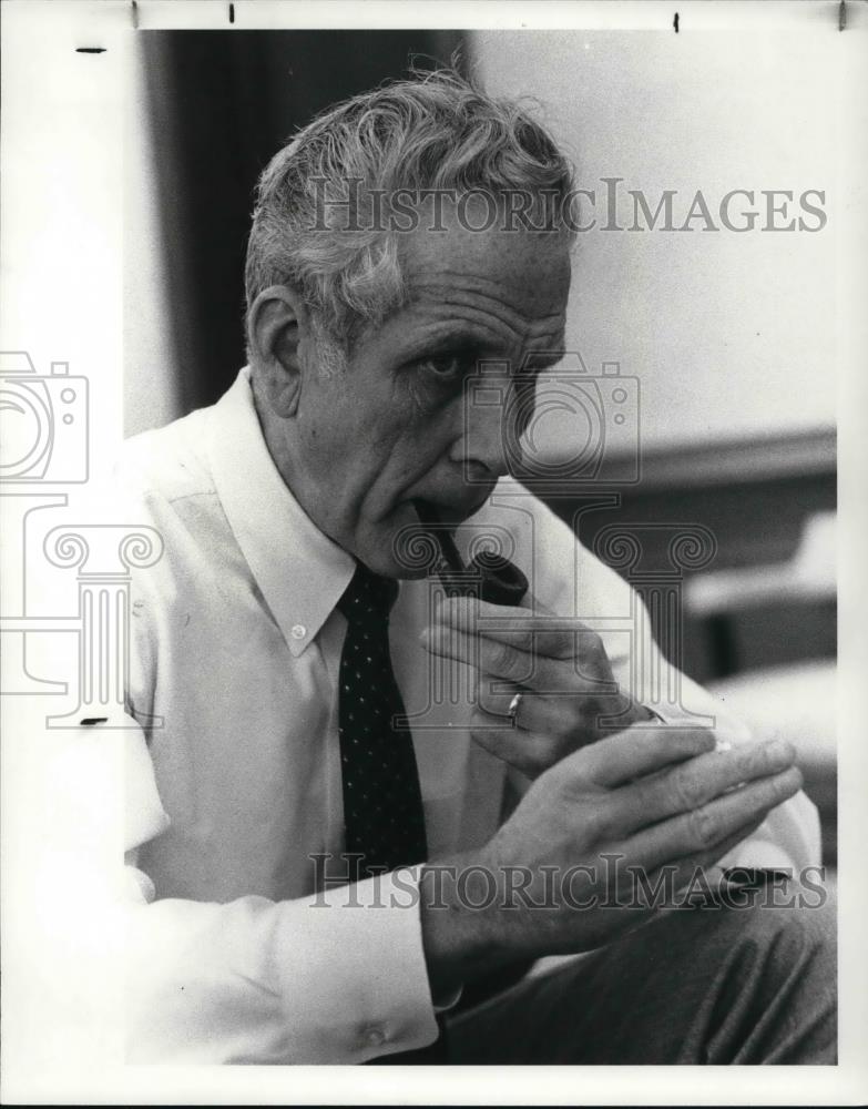 1983 Press Photo John J. Nevin Firestone Chief Executive - Historic Images