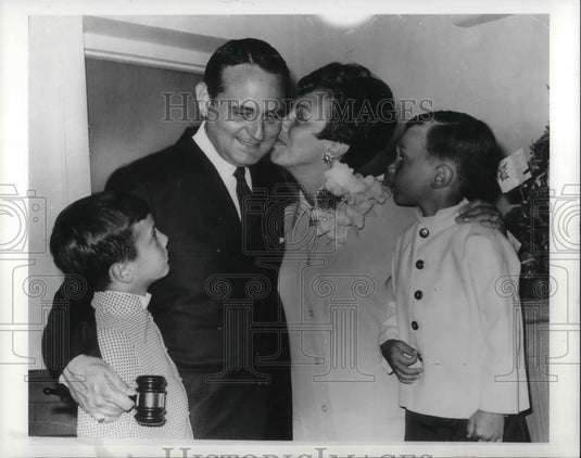 1969 Press Photo Judge Robert L. Steele Kevin Marlene and Brett - cvp23225 - Historic Images