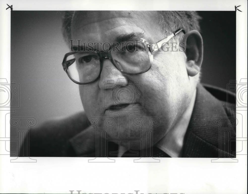 1986 Press Photo Frank Mosier Ex Vice Pres. of Sohio - Historic Images