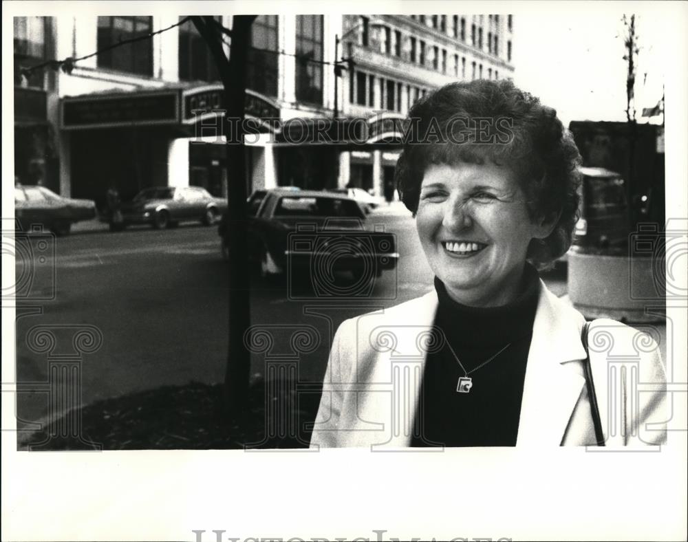 1981 Press Photo Mrs. Virginia Pfaff, general manager of Playhouse square - Historic Images