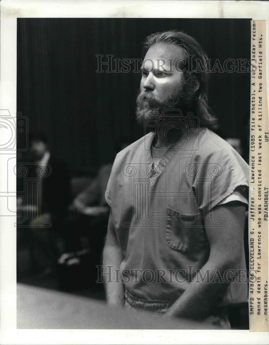 1985 Press Photo Jeffrey Lawrence at his arraignment on charges of murder - Historic Images