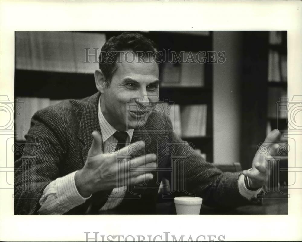 1983 Press Photo Michael I. Posner, Cognitive Psychologist - cva39452 - Historic Images