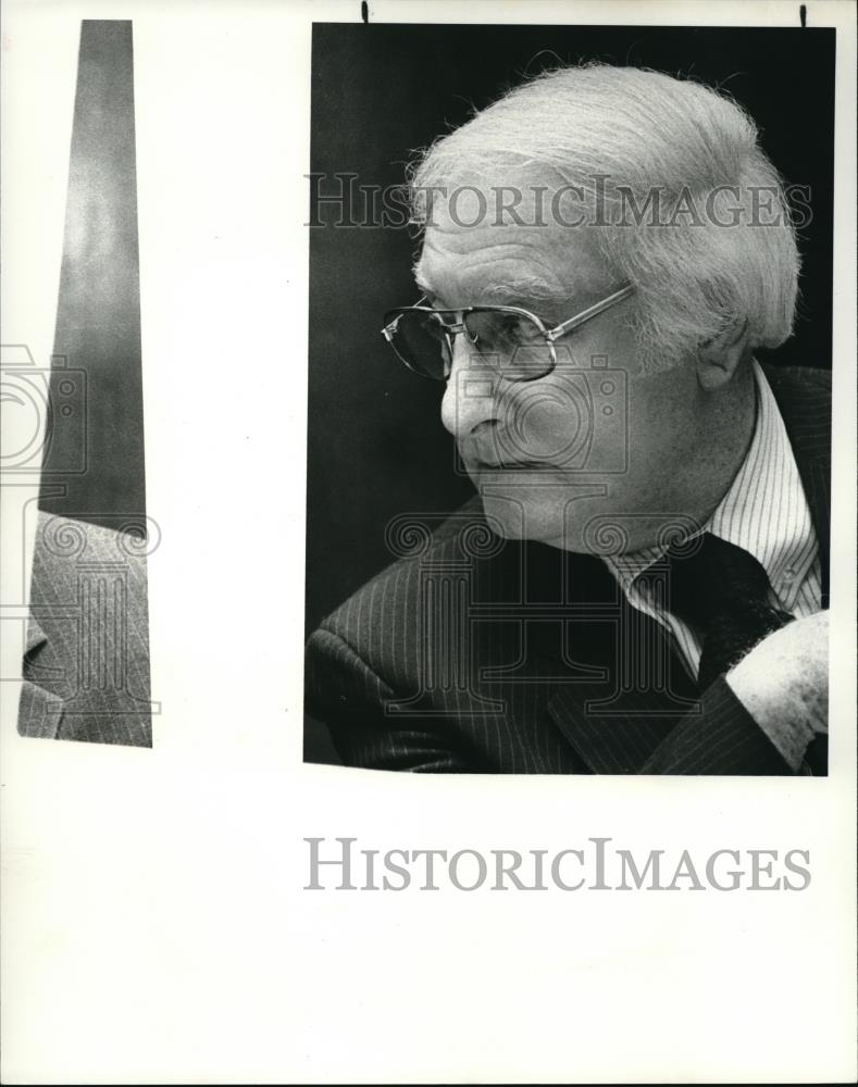 1982 Press Photo Edward F. O&#39;Brien CSU Conference on collective bargaining - Historic Images