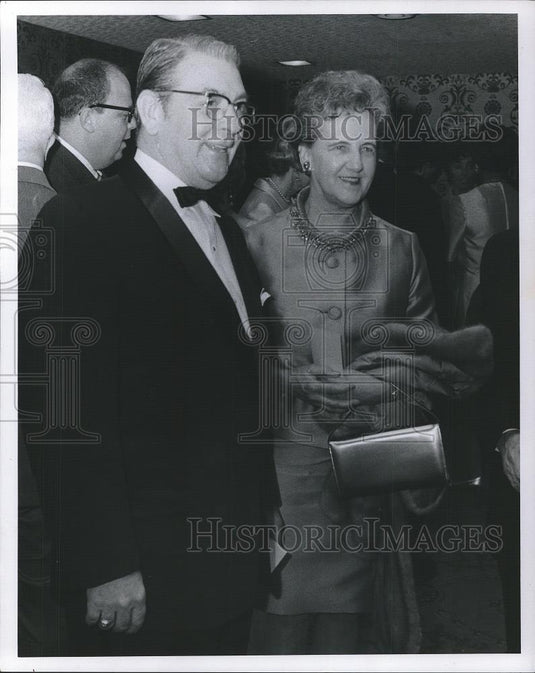 1970 Press Photo Mr And Mrs Kenny King NCCJ Dinner - cvp26613 - Historic Images