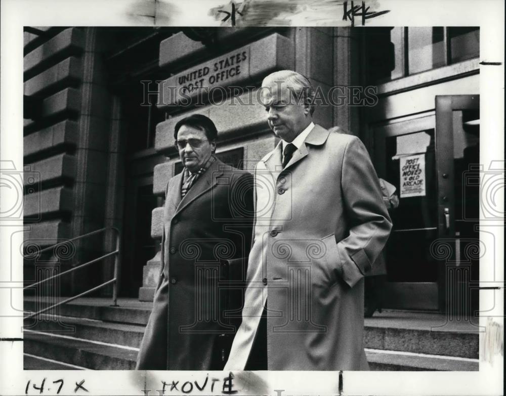 1987 Press Photo Blair Mooney at the Federal Courthouse - Historic Images