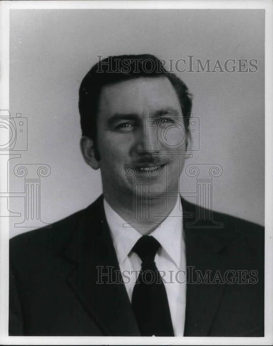 1973 Press Photo Lt. Richard J. Hrovat East Cleveland Policeman - cvp24533 - Historic Images