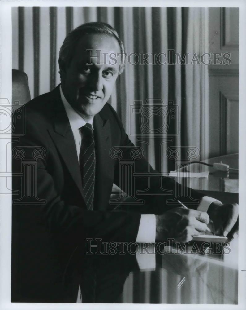 1983 Press Photo John Kapioltas, The Sheraton Corporation - cvp25328 - Historic Images