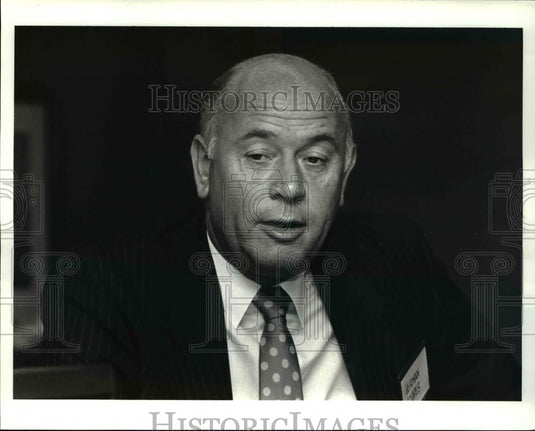 1987 Press Photo Herman Scopes of ICI Glidden - Historic Images