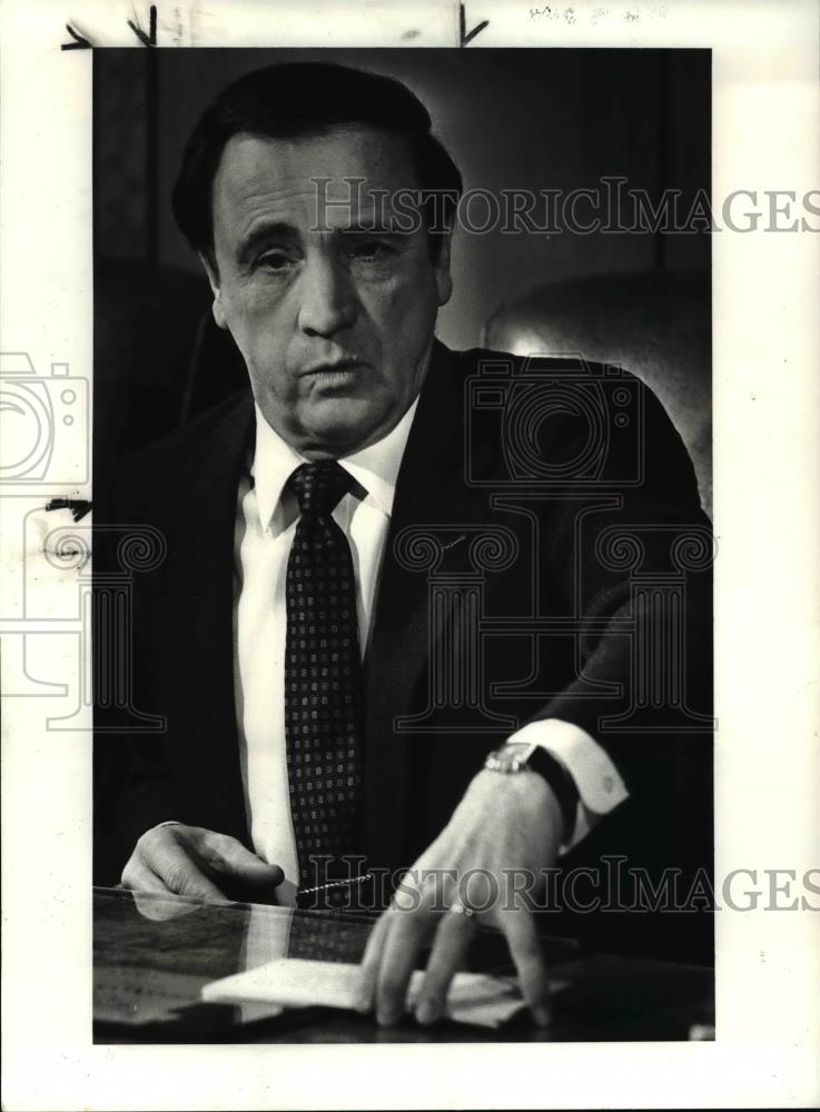 1987 Press Photo State auditor, Thomas Ferguson - cva39975 - Historic Images