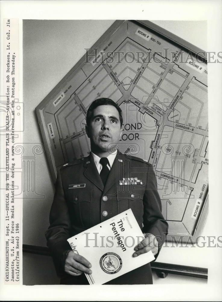 1986 Press Photo Lt Col Jim Jannette US Air Force - cvp25604 - Historic Images