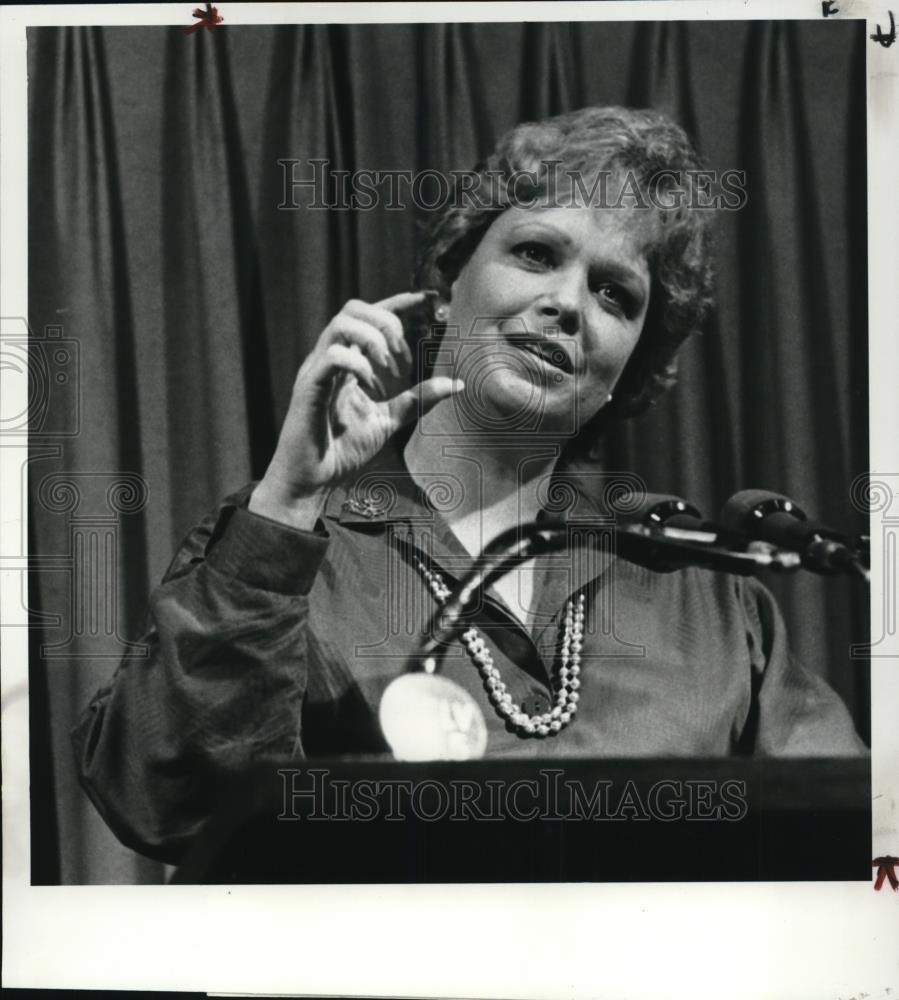 1984 Press Photo Maureen Reagan at the City Club - Historic Images