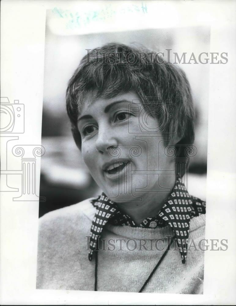 1976 Press Photo Lake Oswegan Joyce Cohen ora09518 Historic Images