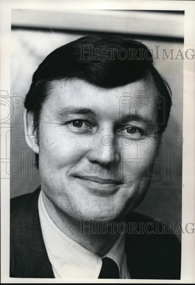 1970 Press Photo Minister Geoffrey Crabb - ora21331 - Historic Images
