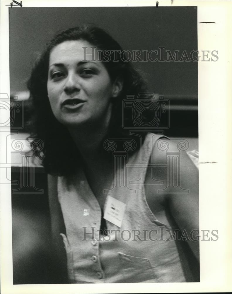 1980 Press Photo Maggie Fieldan anthropology major - ora23690 - Historic Images