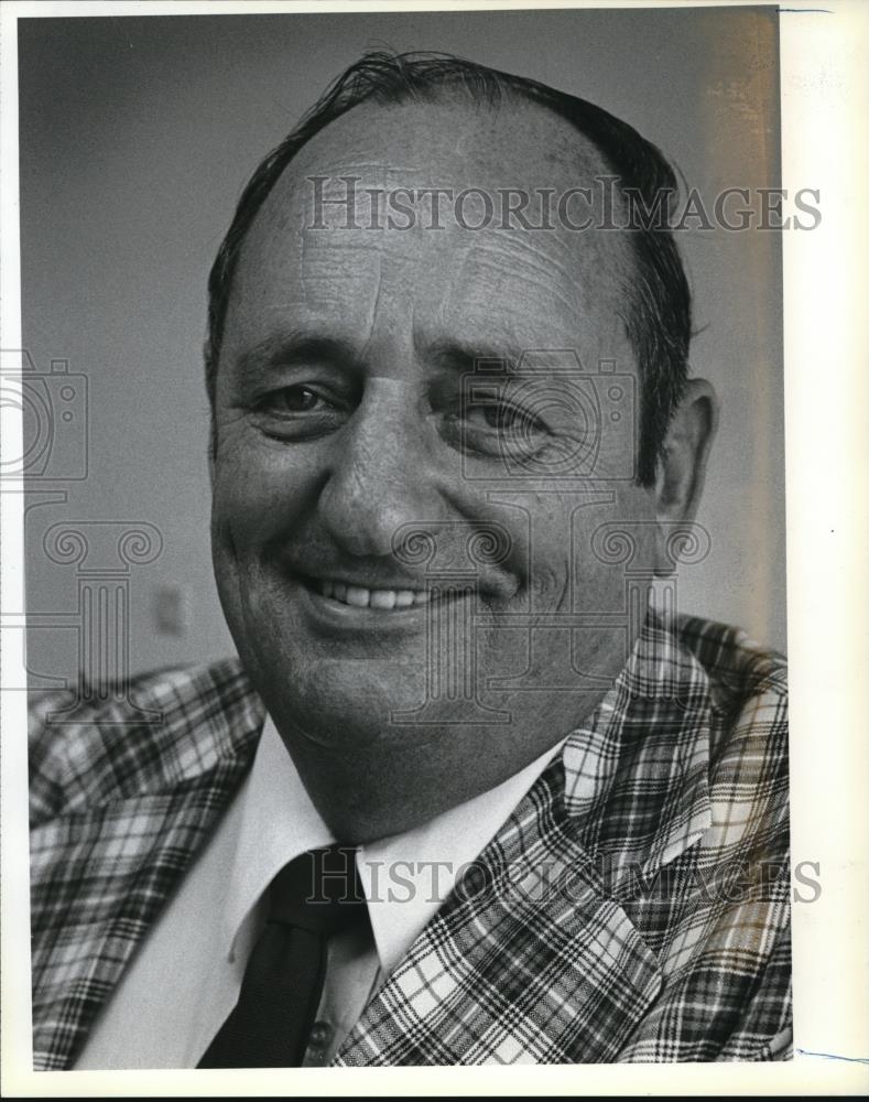 1983 Press Photo Glen S Ferris as Mr Western Airlines in Portland. - ora25023 - Historic Images