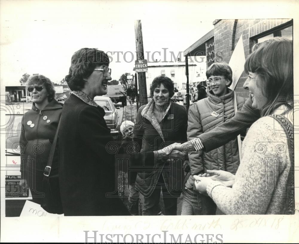 1984 Press Photo Judy Goldsmith President of National Organization for Women's. - Historic Images