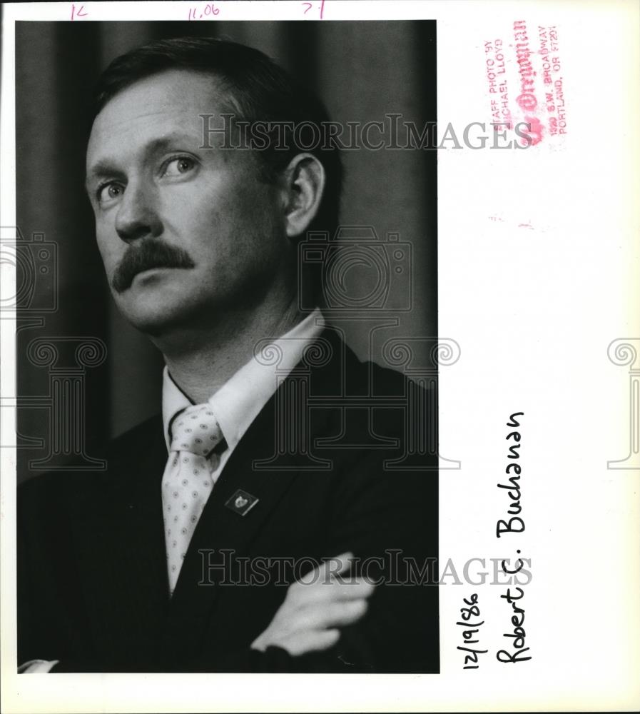 1986 Press Photo Robert C Buchanan Director Oregon Dept of Agri - ora00240 - Historic Images