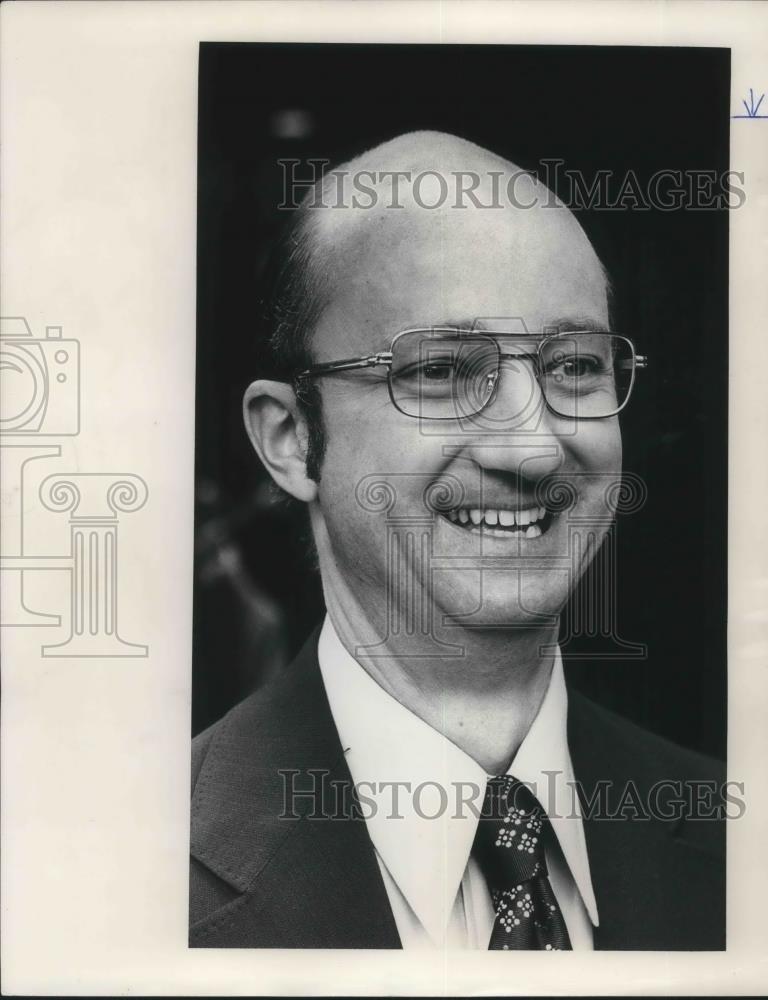 1973 Press Photo Al Davis, clothes salesman, Rosenblatts, Portland Oregon - Historic Images