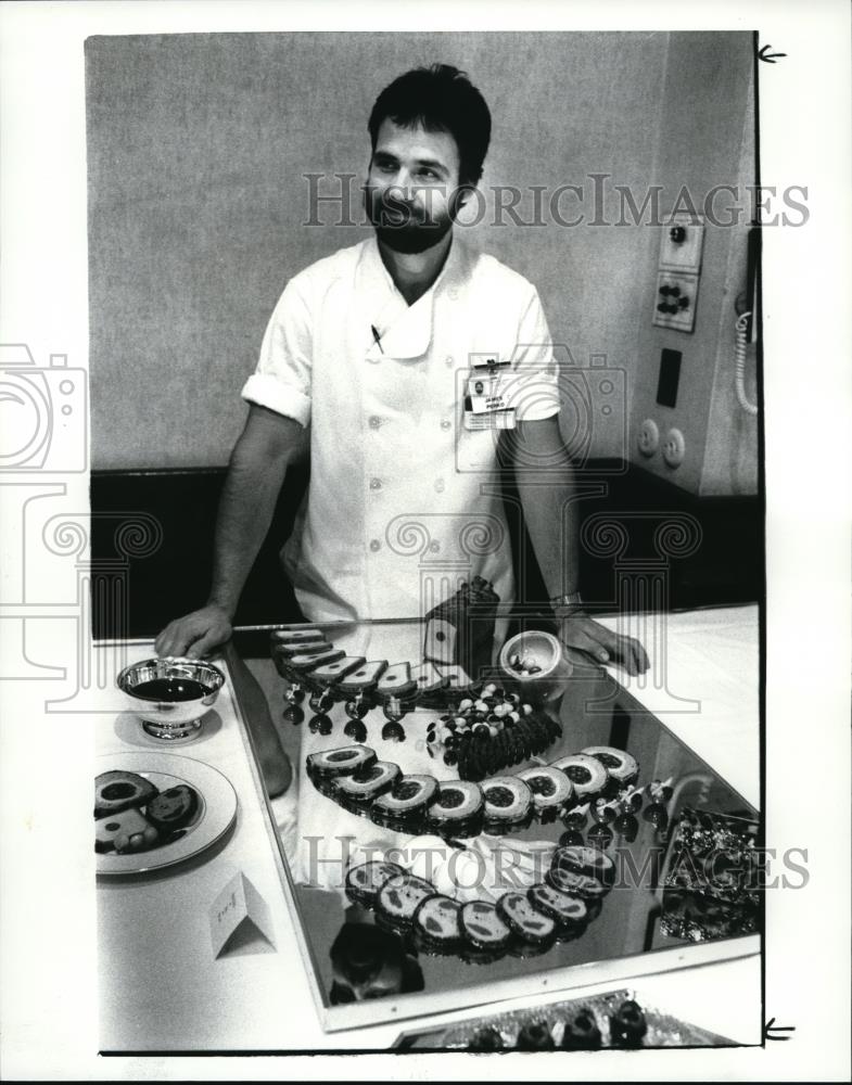 1986 Press Photo James Perko - Historic Images