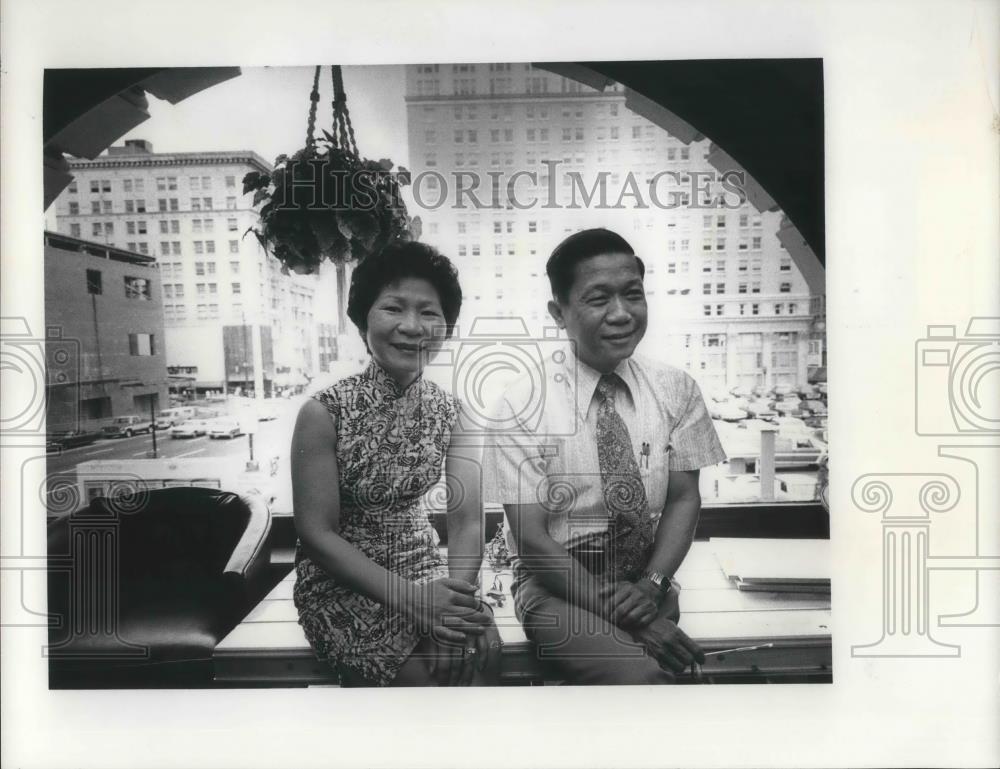 1977 Press Photo Malaysians John and Amy Chow - ora09080 - Historic Images