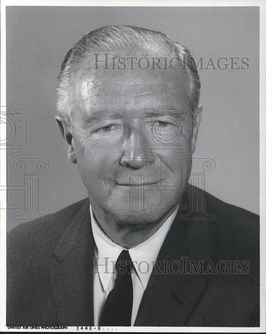 1972 Press Photo Robert E Johnson United Air Lines - cvp26204 - Historic Images