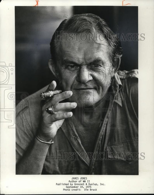 1975 Press Photo James Jones Author WWII - cvp27365 - Historic Images