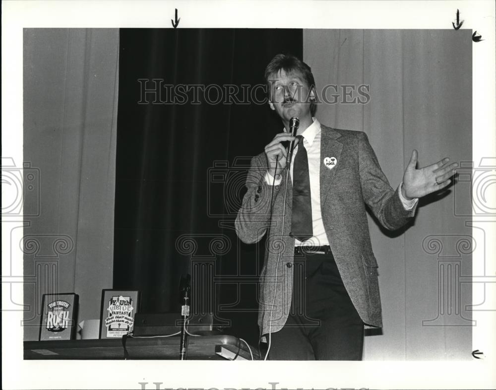 1986 Press Photo Steve Peters - Historic Images