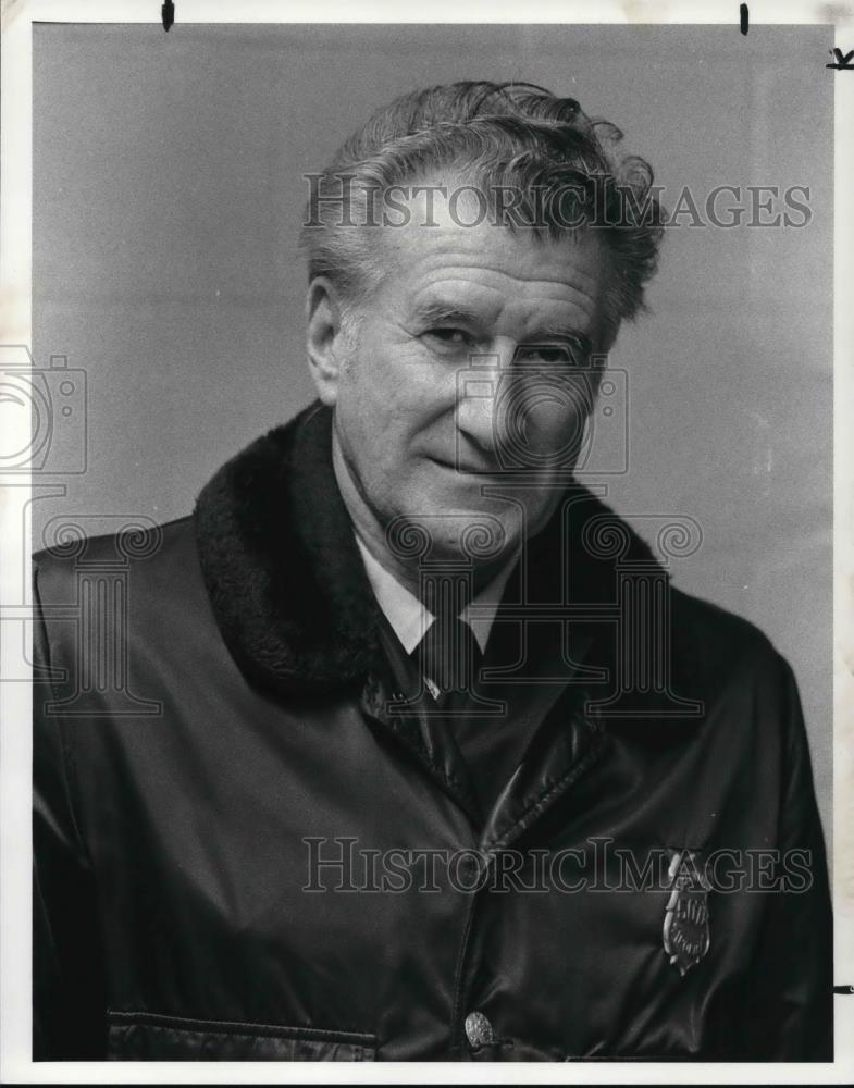 1982 Press Photo John Erjavec Winner of Carnegie Medal for Heroism - Historic Images