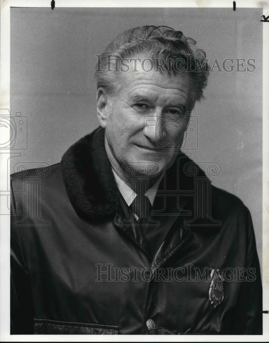 1982 Press Photo John Erjavec Winner of Carnegie Medal for Heroism - Historic Images