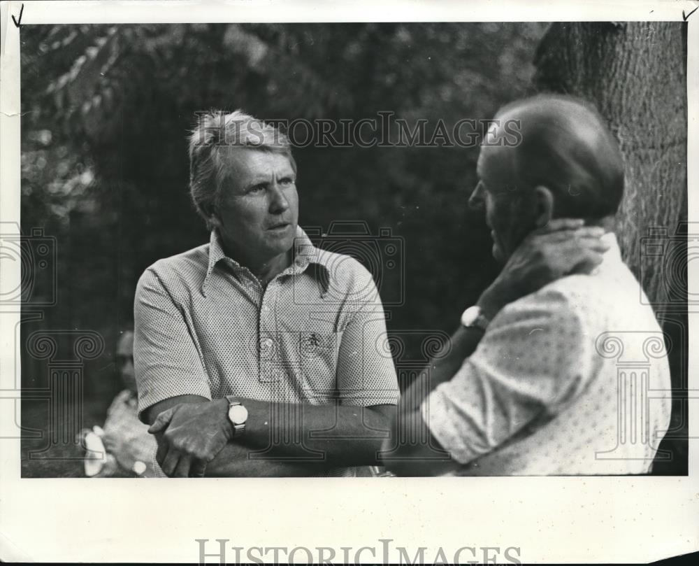 1973 Press Photo Dunbar Carpenter and Melvin Schuler. - ora00027 - Historic Images