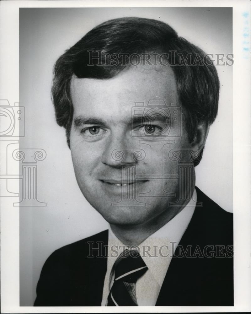 1982 Press Photo Charles Moore, Hillcrest Hospital Administrator - Historic Images